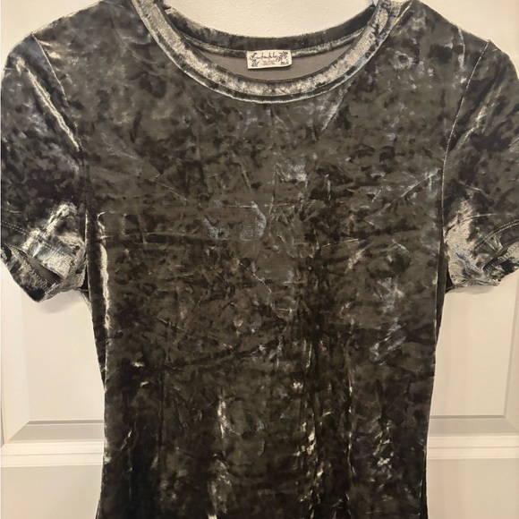 Intimately Free People green crushed velvet teddy baby tee size M - Picture 4 of 8